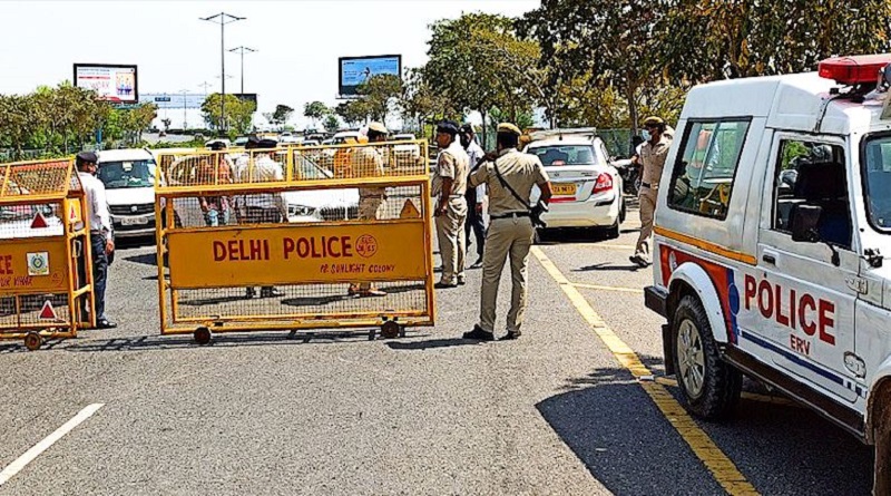 delhi police lock down