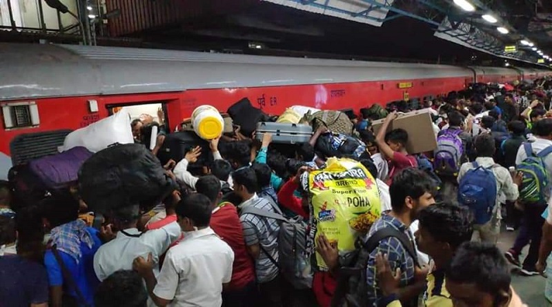 workers return from mumbai