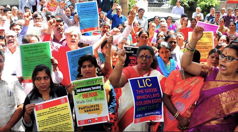 LIC Employees protest against privatization
