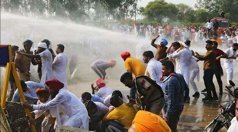 Farmers Protest water cannon deployed