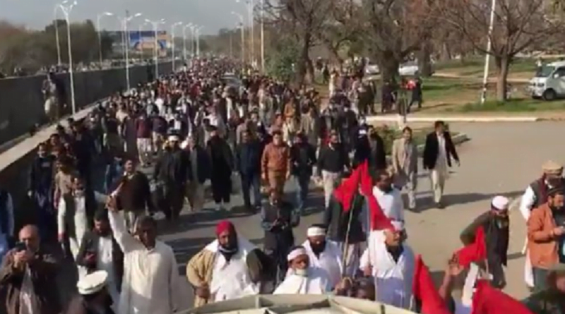 pakistan employee protest-5