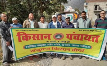 Uttarakhand police stops farmers