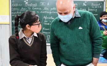 https://www.workersunity.com/wp-content/uploads/2021/04/Manish-sisodia-in-a-school-of-delhi.jpg