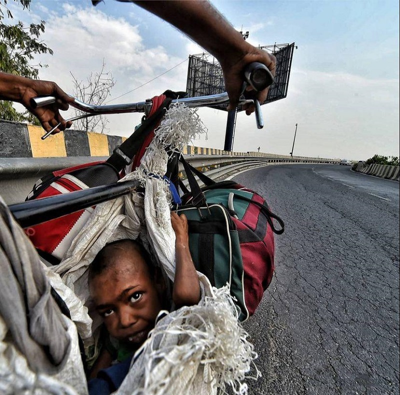 Bycycle in lockdown photo journalist @Arun Sharma