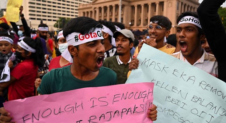 https://www.workersunity.com/wp-content/uploads/2022/06/Sri-lanka-protest-against-economic-crisis.jpg