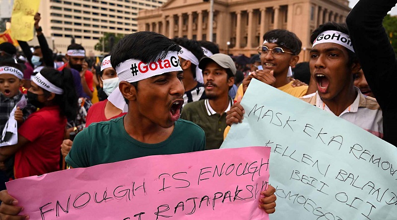 https://www.workersunity.com/wp-content/uploads/2022/06/Sri-lanka-protest-against-economic-crisis.jpg