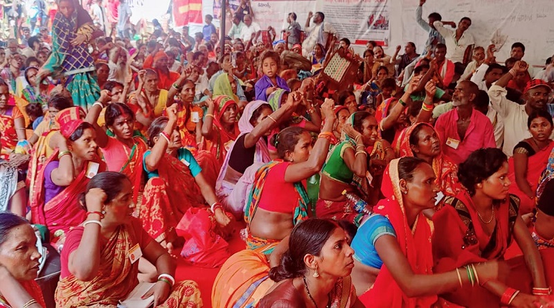 https://www.workersunity.com/wp-content/uploads/2022/08/NREGA-women-workers-protest-at-Jantar-Mantar.jpg