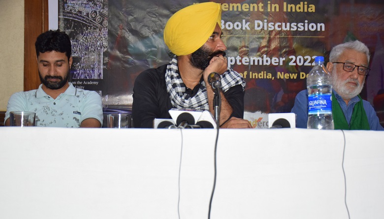 https://www.workersunity.com/wp-content/uploads/2022/09/Pavel-kussa-darshanpal-and-rajinder-singh.jpg