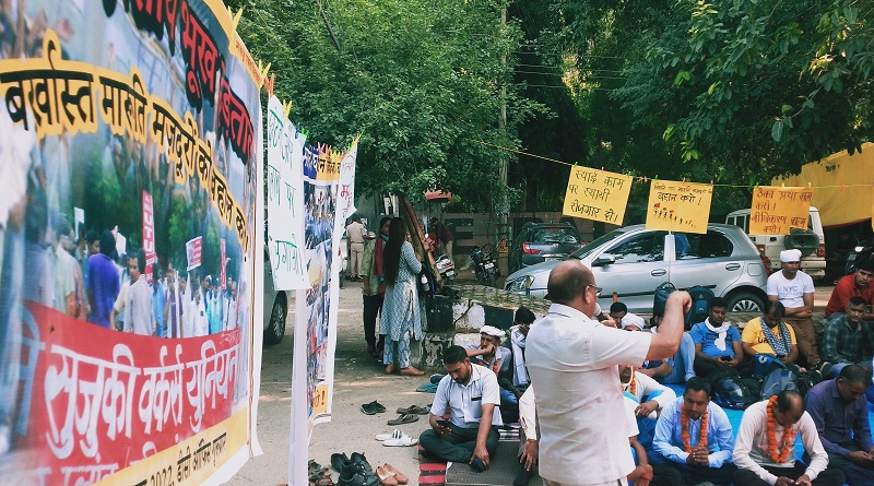 https://www.workersunity.com/wp-content/uploads/2022/10/Terminated-Maruti-workers-sat-on-Hunger-strike-in-Gudgaon.jpg