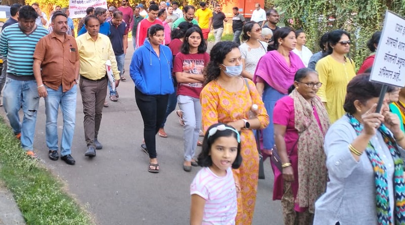 https://www.workersunity.com/wp-content/uploads/2023/01/Air-india-employee-family-march-in-Mumbai.jpg