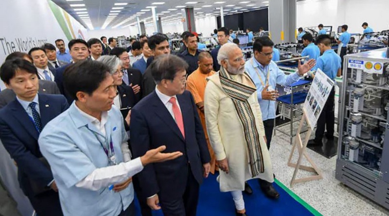 https://www.workersunity.com/wp-content/uploads/2023/04/Modi-inagurated-worlds-largest-cell-phone-factory-Samsung-in-Noida-UP.jpg