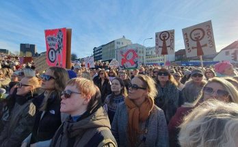 https://www.workersunity.com/wp-content/uploads/2023/10/women-equality-strike-in-icelands.jpg