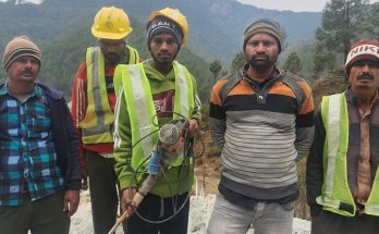 https://www.workersunity.com/wp-content/uploads/2023/11/Uttarkashi-rescue-workers.jpg