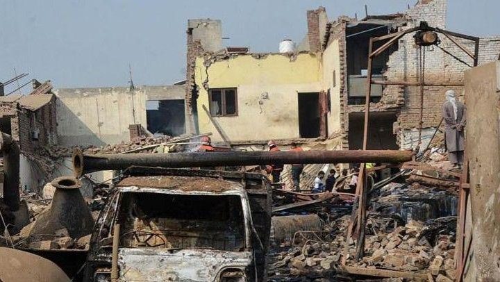 पाकिस्तान के फ़ैसलाबाद की एक फ़ैक्ट्री में विस्फोट में मरने वालों की संख्या 20 हुई
