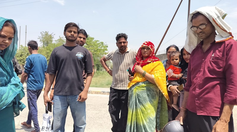 नोएडा प्रदर्शनः बिसरख, सूरजपुर और कासना जेल के बीच भटकते रहे मज़दूर परिवार, आंखों देखा हाल